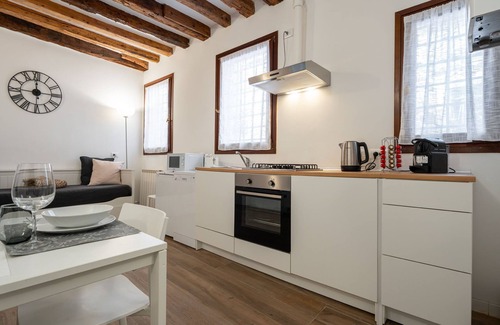 San Polo Apartamento | Suite Ravà - San Marco with pool