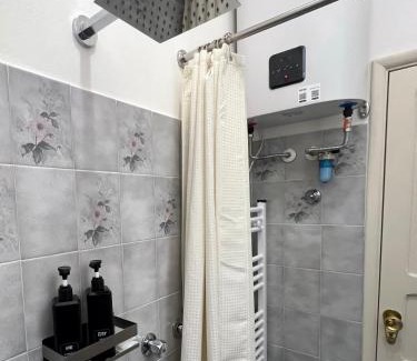 Imola Apartamento | Suite Roberto - Design ed eleganza nel cuore di Imola