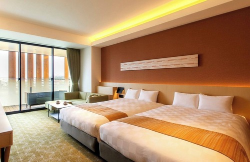 Fukuoka Hotel | Suite RoomWith Jacuzzi 40m2 | Rack Rate Accom / Fukuoka Fukuoka