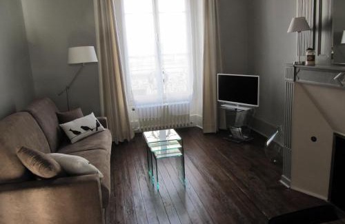 Beaumont-sur-Sarthe Cama Y Desayuno | Suite Sainte Anne