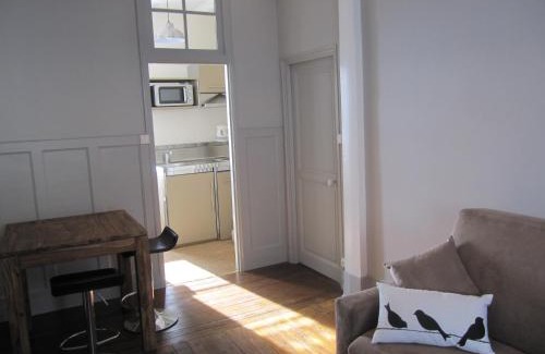 Beaumont-sur-Sarthe Cama Y Desayuno | Suite Sainte Anne