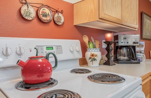 Downtown Leavenworth Condominio | Suite Serenity 3 Bedroom Condo by NW Comfy Cabins by RedAwning