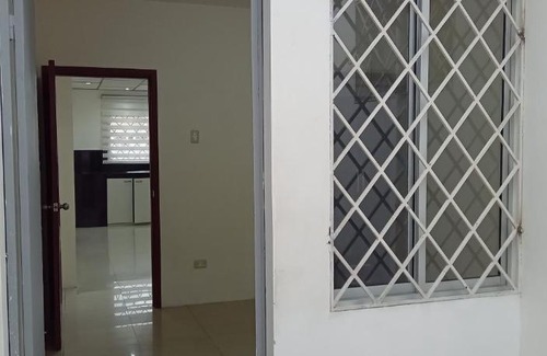 Guayaquil Villa | Suite sin AMOBLAR