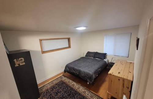 Shoreline Casa | Suite Sounds of Seattle, close to parks, shopping, and restaurants