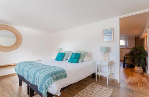 Ver-sur-Mer Cama Y Desayuno | SUITE Souplex Château Côte de Nacre