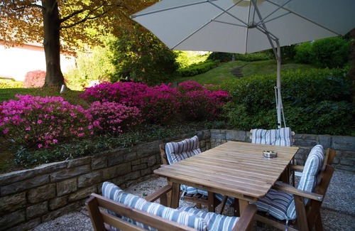 Faggeto Lario Apartamento | Suite "Tinca" at 2 steps from the lake with private dehor, lounge bar and swimming pool