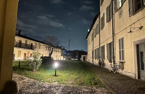Lambrate Apartamento | Suite Villa Folli 5 min from MM2 and F.S.Cozy apartment in Lambrate