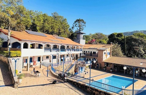 Amparo Apartamento | Suite with 3 single beds - Between Serra Negra and Amparo