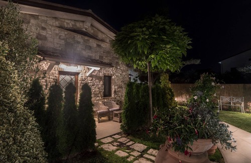 Rivotorto Apartamento | Suite con jacuzzi y piscina en Asís
