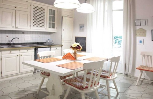 Capolago Apartamento | Suite with Kitchen in Villa with great Park - Lake Varese