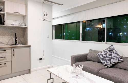 Las Peñas Apartamento | Suite con vista al cerro Santa ana con GYM