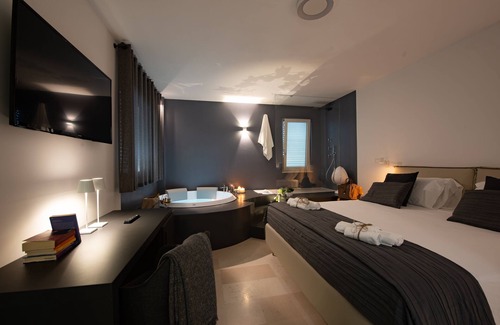 Monopoli Cama Y Desayuno | Suite1212 Rattazzi
