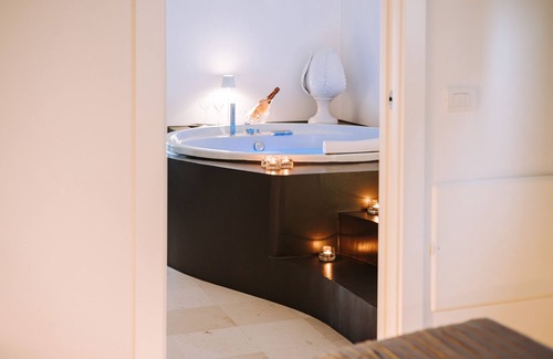 Monopoli Cama Y Desayuno | Suite1212 Rattazzi