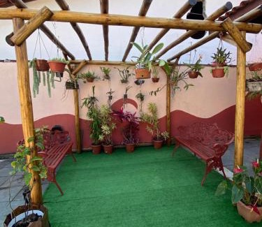 Indaia Casa | Suite2 a 3 quadras da praia