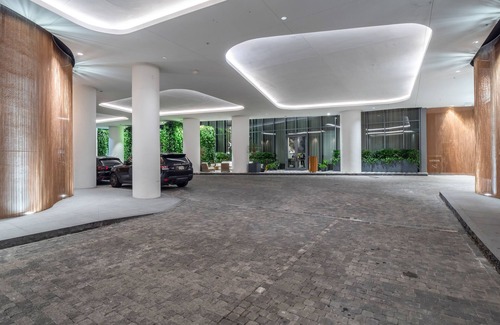 Brickell Apartamento | Suites at SLS LUX Brickell managed by CE