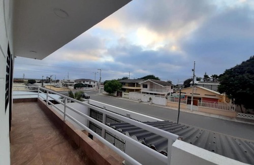 Salinas Casa | Suites del Pacífico