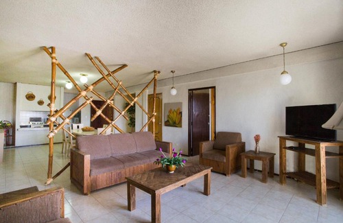 Zona Paseo Montejo Hotel | Suites Del Sol