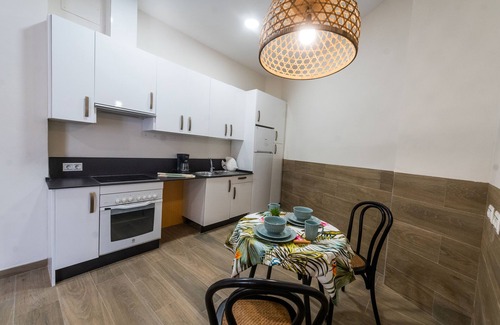 Lagunillas Apartamento | Suites la merced 2 bedrooms malaga365