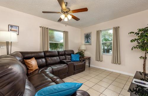 Tarpon Springs Apartamento | Suites of Tarpon Springs!