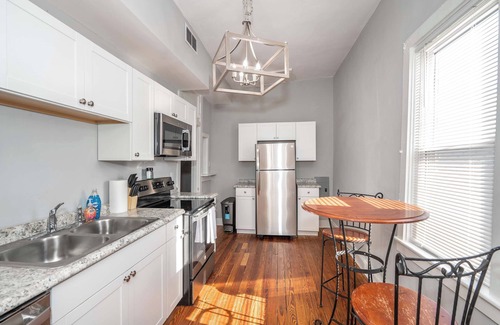 Covington Condominio | Suites on Main 3 Summ