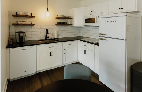 Dalton Apartamento | Suites on Main - Unit 2