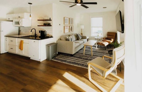 Dalton Apartamento | Suites on Main - Unit 3