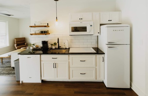 Dalton Apartamento | Suites on Main - Unit 4
