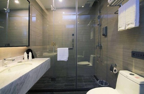 Shajing Hotel | Suiton By Paxton
