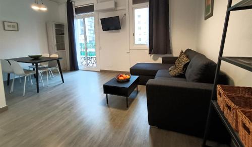Sant Antoni Apartamento | Suitur apartamento floridablanca barcelona
