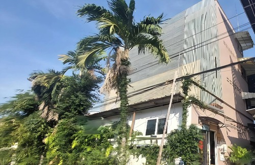 Dok Mai Apartamento | Sukhum Mega Bangna Guest House