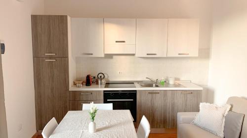 Castiglione del Lago Apartamento | SulLago Appartamenti - Confortevole Appartamento con Piscina