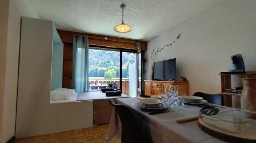 Thones Apartamento | Sullensa # Parking - Proche Centre - Vue Montagne