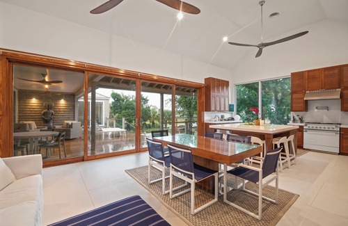Sullivan's Island Casa | Sullivan's Island | Oceanview Island House