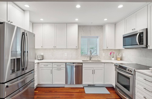 Sullivan's Island Casa | Sullivans Island Luxury 30 Day rental, Pool, Hot Tub, & Rooftop deck - 1502 Poe Ave