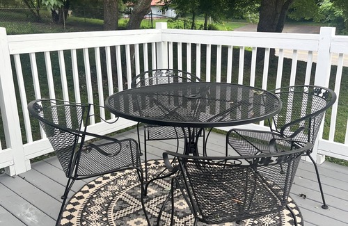 Danville Cabaña | Sully’s Place by the park