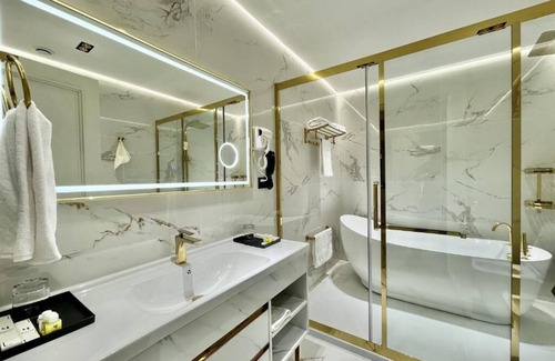 Qarshi Hotel | Sultan