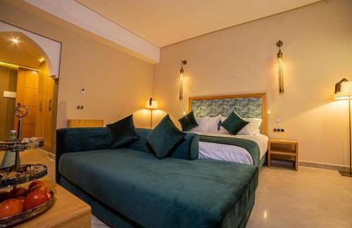 Oumnass Hotel | SUMAHAN SUITES & SPA