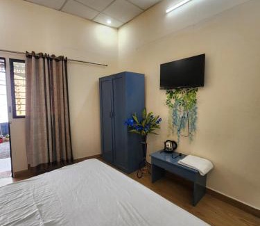 Timilimansingh Casa | Sumit Home Stay & Cafe