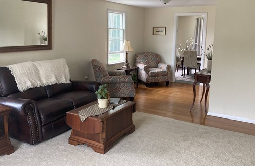 Clinton Casa | Summer 2023 - Steps to water, boat launch, restaurants and bike to Hammonasset.