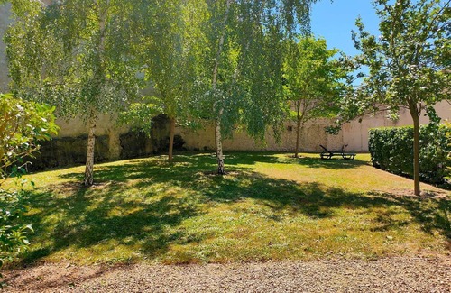 Poitiers Apartamento | Summer 2023-Studio furnished 3* residence with indoor pool