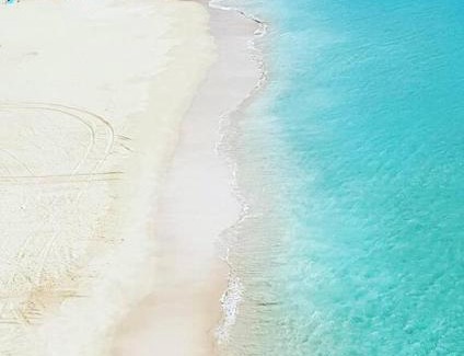 Aguadilla Pueblo Apartamento | Summer all year! Oceanfront with Pool A/C