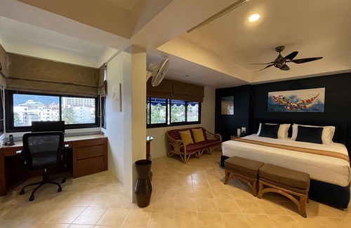 Patong Hotel | Summer Breeze Hotel