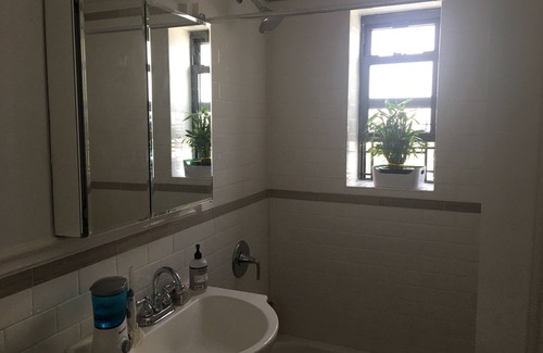 Brighton Beach Apartamento | ¡Escapada de verano en Brighton Beach!