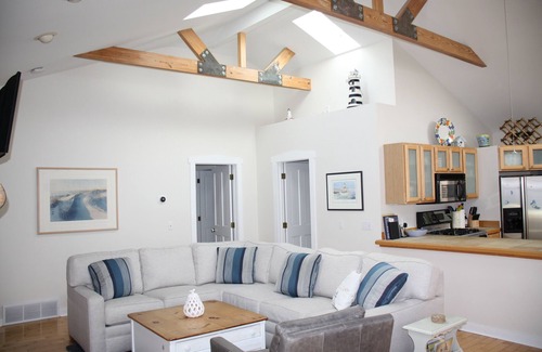 Lakeside Cabaña | Casa rural cerca de la playa privada - Fechas de verano disponibles
