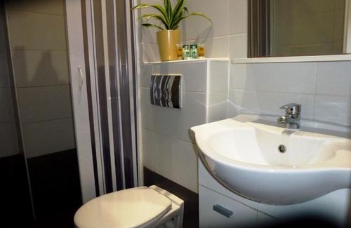 Kamari Hotel | Summer Holiday by Atalos Suites