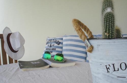 Skaleta Casa | Summer Home of Skaleta beach
