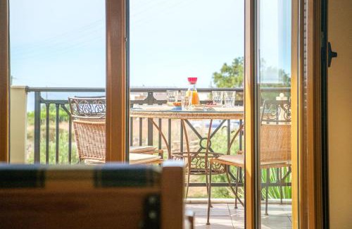 Skaleta Casa | Summer Home of Skaleta beach