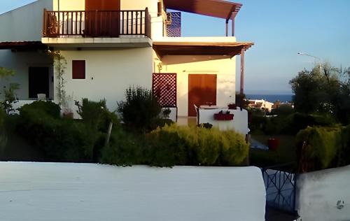 Gerakini Casa | Summer house in Trikorfo, Gerakini with sea view