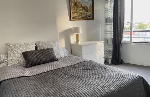 Ivry-port Apartamento | Summer in Paris