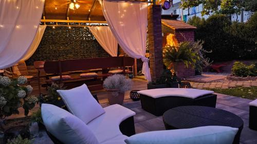 Stobrec Apartamento | SUMMER ORCHID - Spacious Duplex By The Beach & PS5